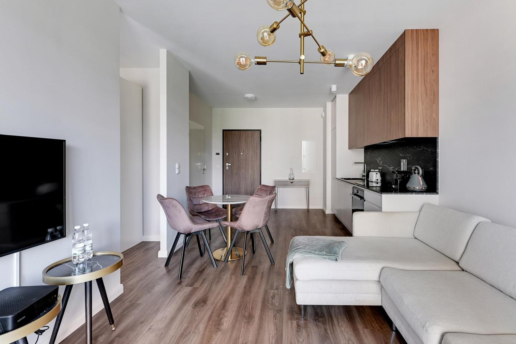 Scala 60K City Center Apartments With Parking By Lion Apartments Gdańsk Eksteriør bilde