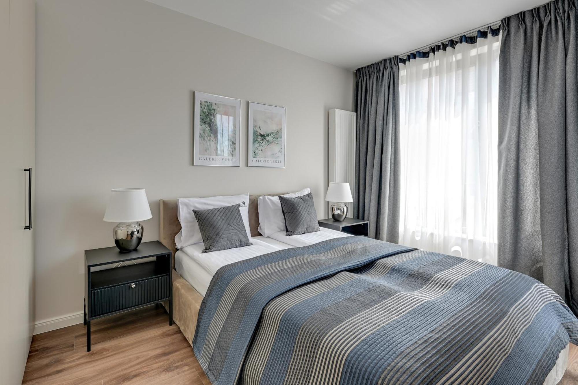 Scala 60K City Center Apartments With Parking By Lion Apartments Gdańsk Eksteriør bilde
